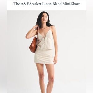 NWT Abercrombie & Fitch Size M Scarlett Mini Skort Brown. Ultra High Rise.